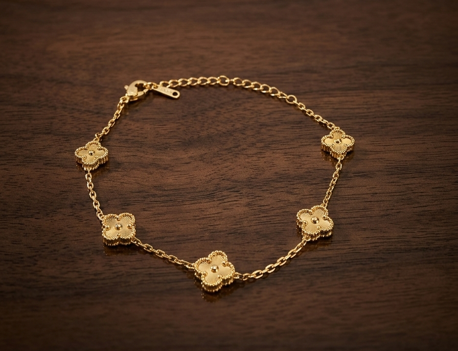 Clover Charm Bracelet