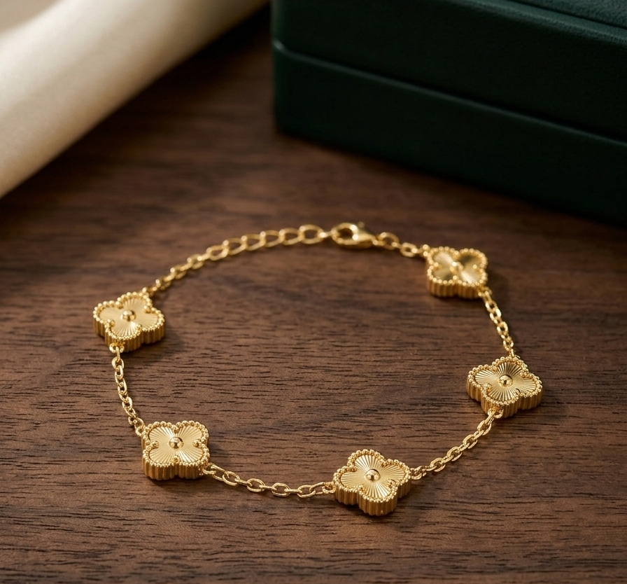 Clover Charm Bracelet